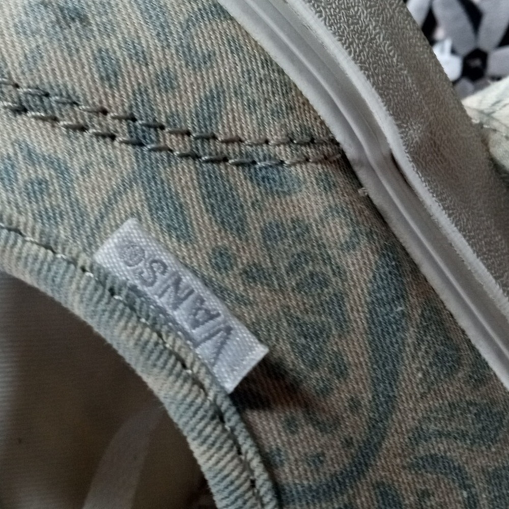 Vans Women's Patterned Sneakers - Picture 3 of 7